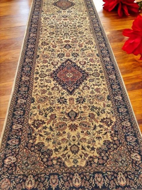 Handgeknoopt Perzisch tapijt loper / hal / gang Tabriz zijde, Huis en Inrichting, Stoffering | Tapijten en Kleden, Gebruikt, 50 tot 100 cm