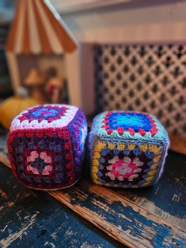 Gehaakte Kubussen Babyspeelgoed, Huis en Inrichting, Banken | Voetenbanken en Poefen, Ophalen of Verzenden