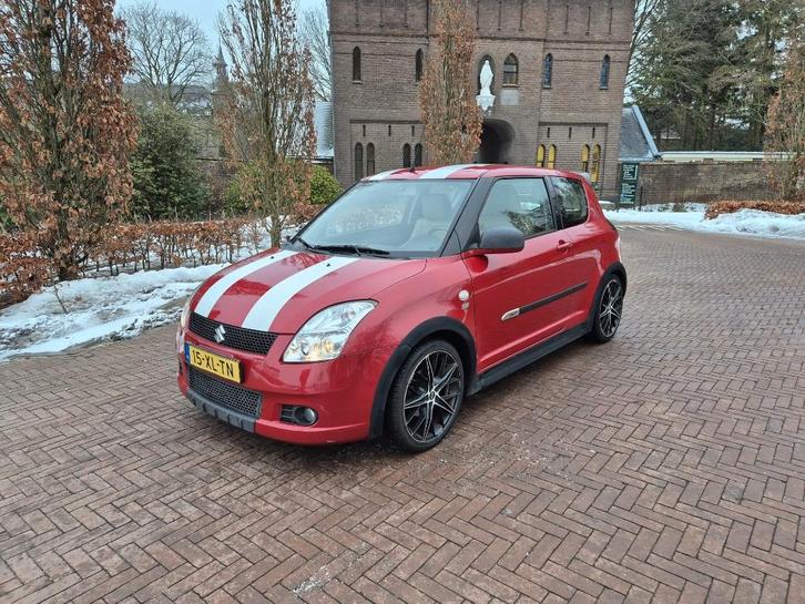 Suzuki Swift 1.3 3D 2007 Rood, Auto's, Suzuki, Particulier, Swift, ABS, Airbags, Airconditioning, Bluetooth, Centrale vergrendeling