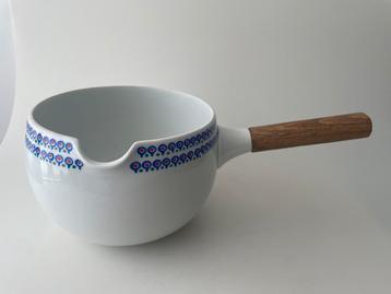 Hutschenreuther Lorenz Sauskom of Melkkannetje beschikbaar voor biedingen