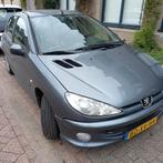 Peugeot 206 1.4 5D 2007 Grijs, Auto's, Voorwielaandrijving, 4 cilinders, Origineel Nederlands, Particulier