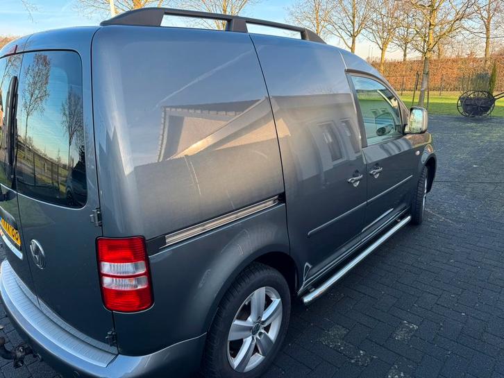 Volkswagen Caddy 2.0 D 103KW 4MOTION 2012, Auto's, Bestelauto's, Particulier, Achteruitrijcamera, Adaptive Cruise Control, Airbags