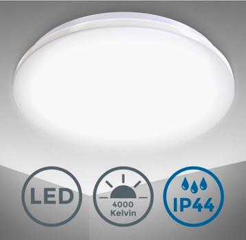 Led plafondlamp voor in badkamer beschikbaar voor biedingen