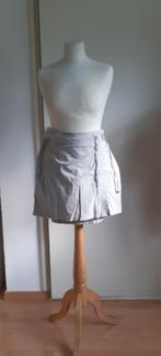 Skort beige, Kleding | Dames, Ophalen of Verzenden, Gedragen, Beige, Boven de knie