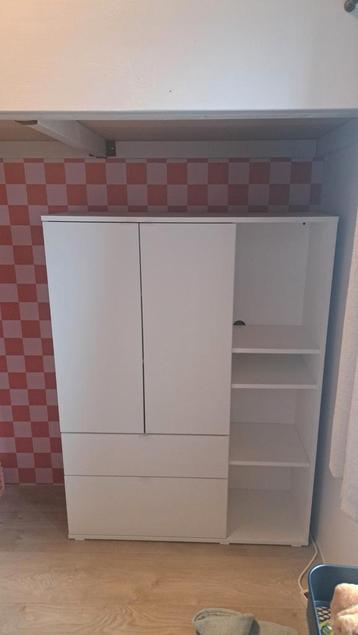Ikea VIHALS kledingkast 