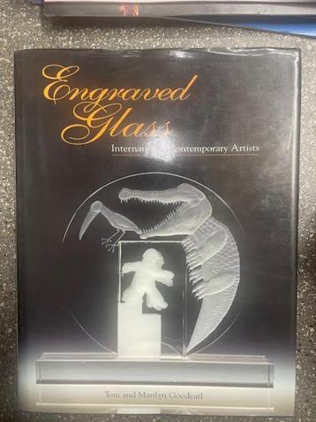 Engraved Glass (beelden van glazen sculpturen) beschikbaar voor biedingen
