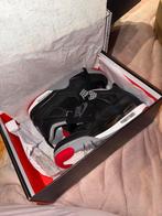 Jordan 4 Bred Reimagined 36.5 normal size, Zwart, Nieuw, Ophalen of Verzenden, Sneakers of Gympen