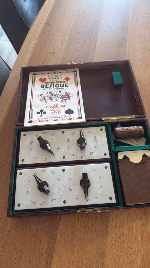 oude belote- of kaartspelset,  “Bézique”-set., Antiek en Kunst, Curiosa en Brocante, Ophalen of Verzenden