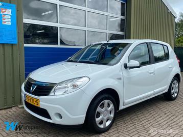 Dacia Sandero 1.2 Lauréate LPG-G3 af fabriek|1Eigenaar|Airc beschikbaar voor biedingen
