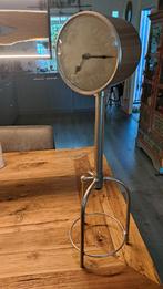 Martien Meiland Klok Zilver - Tafelklok, Ophalen of Verzenden, Zo goed als nieuw, Analoog, Wekker of Tafelklok