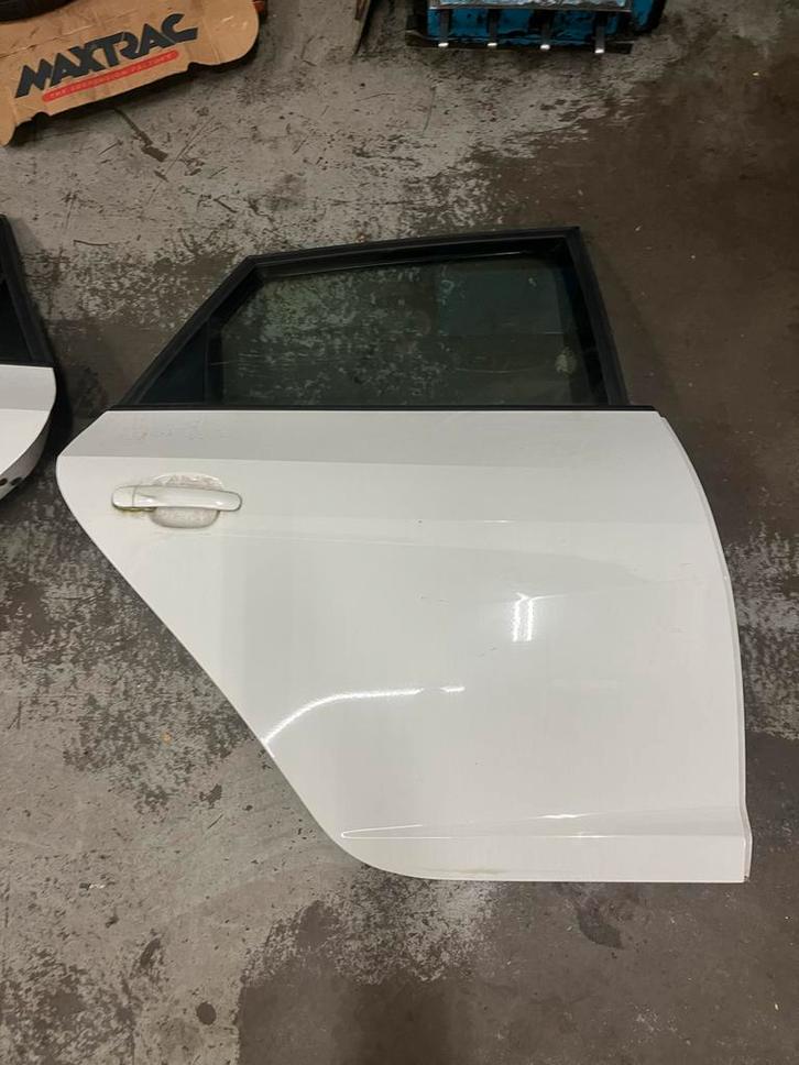 Seat Ibiza ST Portier Rechts Achter Wit (LB9A), Auto-onderdelen, Carrosserie en Plaatwerk, Deur, Seat, Achter, Gebruikt, Ophalen