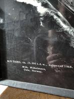 vintage poster schip vrachtschip MS Taiko jaren 60 retro, Verzamelen, Scheepvaart, Ophalen of Verzenden, Gebruikt, Motorboot, Kaart, Foto of Prent