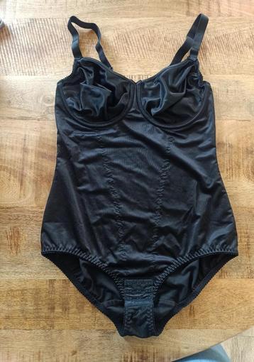 Prima donna body 80 D ZGAN zwart 80D beschikbaar voor biedingen