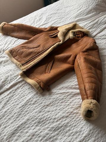 Vintage Lammy Coat - Warme Winterjas beschikbaar voor biedingen