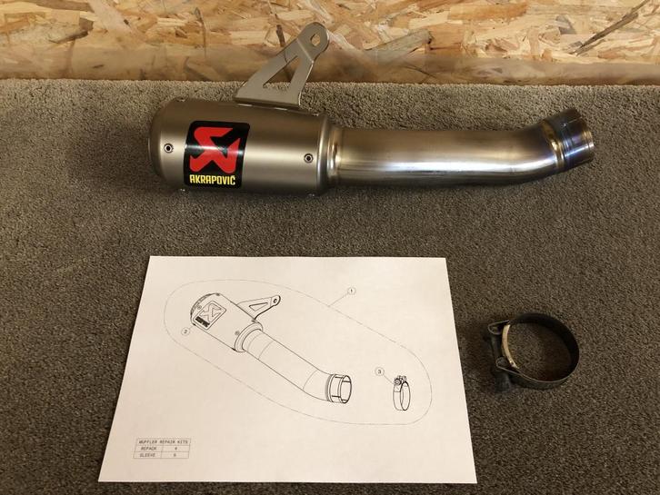 Akrapovic uitlaat demper CBR1000RR ABS SP SP2 17-19 SC77, Motoren, Onderdelen | Honda, Gebruikt, Verzenden