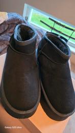Warme Fake Uggs met Bont - Maat 39, Zwart, Ophalen of Verzenden, Pantoffels of Sloffen, Gedragen