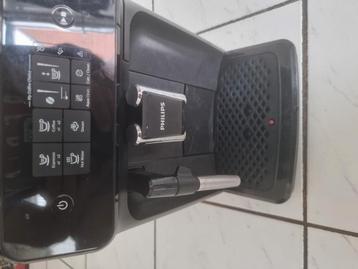 PHILIPS Series 2200 EP2220/10 Zwart Volautomatische espresso beschikbaar voor biedingen