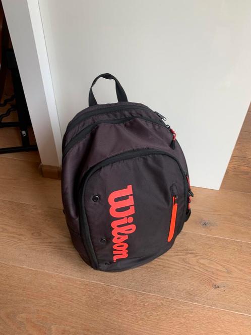 Wilson tennistas in goede staat, Sieraden, Tassen en Uiterlijk, Tassen | Sporttassen, Gebruikt, Unisex kinderen, Ophalen