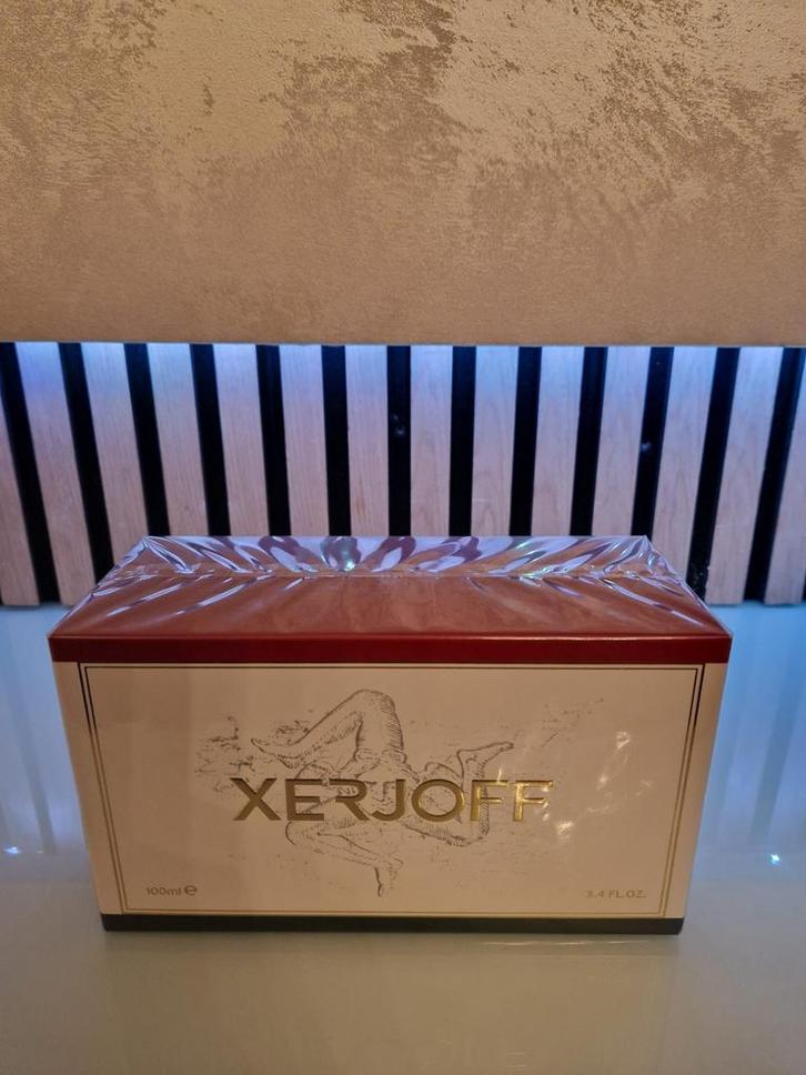 Xerjoff Naxus 100ml, Verzamelen, Parfumverzamelingen, Nieuw, Miniatuur, Ophalen of Verzenden