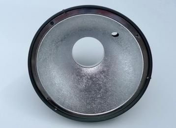 Bron  electronic flash reflector beschikbaar voor biedingen