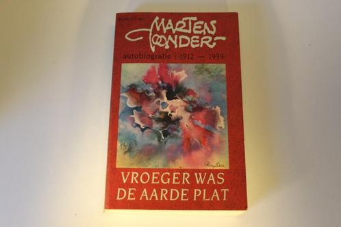 Marten Toonder boek Vroeger was de aarde plat autobiografie, Boeken, Kunst en Cultuur | Beeldend, Zo goed als nieuw, Schilder- en Tekenkunst