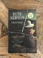 Nieuwstaat! Schaduwkant (Ruth Newman), Ophalen of Verzenden, Zo goed als nieuw, Ruth Newman, Europa overig
