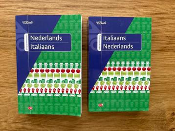 2x Van Dale Woordenboeken Nederlands-Italiaans en andersom beschikbaar voor biedingen