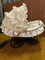 Antieke vintage poppenwagen, Antiek en Kunst, Antiek | Speelgoed, Ophalen