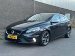 Volvo V40 1.6 D2 R-design 2013 Zwart, Voorwielaandrijving, 28 km/l, Zwart, 4 cilinders