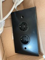 Thebo Keuken Stopcontact Hoek Zwart, Doe-het-zelf en Verbouw, Elektra en Kabels, Ophalen of Verzenden, Gebruikt, Stopcontact