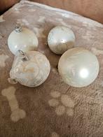 4 witte kerstballen, Ophalen of Verzenden