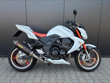Kawasaki Z1000 2008 - Akrapovic - Weinig KM - Erg mooi! beschikbaar voor biedingen