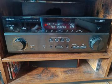 Yamaha RX-V773 Av receiver 