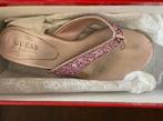 Guess slippers, Ophalen of Verzenden, Zo goed als nieuw, Zwart