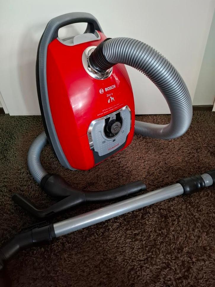 Stofzuiger Bosch Zoo'o ProAnimal, Witgoed en Apparatuur, Stofzuigers, Gebruikt, Stofzuiger, Minder dan 1200 watt, Ophalen