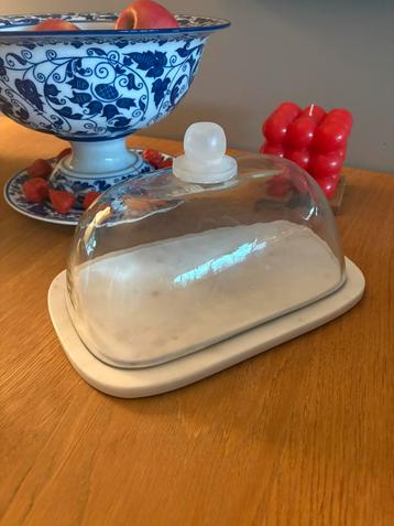 Kaasstolp glas/marmer beschikbaar voor biedingen