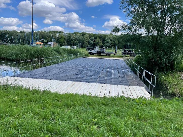 Ponton huren ? kunststof pontons easy pontons, Watersport en Boten, Beroepsscheepvaart, Nieuw, Ponton, Benzine, Ophalen