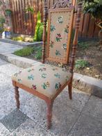 Stoeltje decoratief, Antiek en Kunst, Antiek | Meubels | Stoelen en Banken, Ophalen