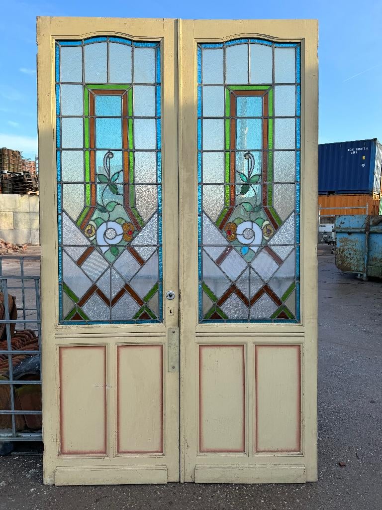 Set Jugendstil openslaande glas in lood deuren 257x154cm., Ophalen