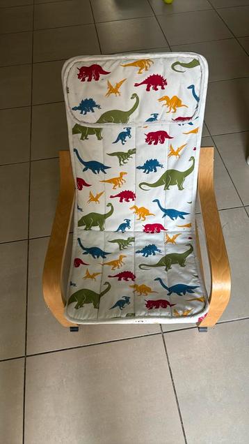 Ikea kinderstoel 2x hoes erbij beschikbaar voor biedingen