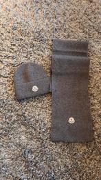 Grey Moncler Beanie + Scarf Set Winter Essential ️, Moncler, Overige maten, Ophalen of Verzenden, Zo goed als nieuw