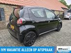 Toyota Aygo 1.0 VVT-i Comfort Orange, Voorwielaandrijving, Euro 5, Gebruikt, 4 stoelen