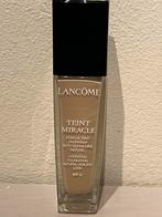 Lancôme Teint Miracle foundation kleur: 010 Beige Porcelaine, Sieraden, Tassen en Uiterlijk, Gehele gezicht, Beige, Nieuw, Ophalen of Verzenden