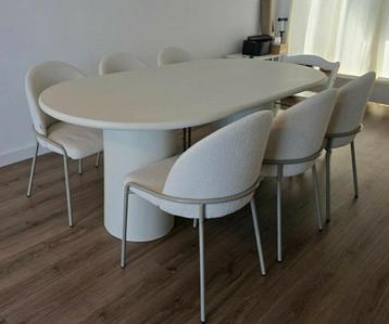 Organische eetkamertafel - 4, 6 of 8 personen - beton cire  beschikbaar voor biedingen