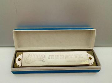 Huang Musette 16 mond harmonica beschikbaar voor biedingen