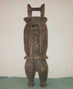 Slit drum -Afrikaanse spleet-trommel op beentjes Congo, Antiek en Kunst, Ophalen