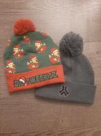 Twee mutsen merchandise hardstyle defqon da tweekaz qdance, Ophalen of Verzenden, Zo goed als nieuw, Overige maten, Muts