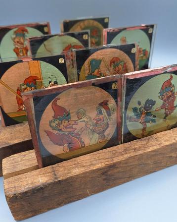 Prachtige set antieke Toverlantaarn glaasjes Punch and Judy  beschikbaar voor biedingen