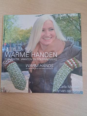 Hilly van der Sluis - Warme Handen Warm Hands beschikbaar voor biedingen