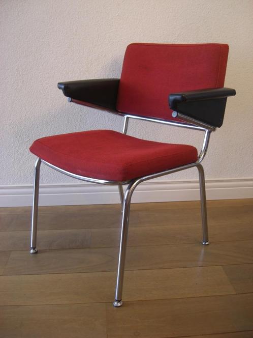Vintage buisframe stoel uit jaren 60, Huis en Inrichting, Stoelen, Gebruikt, Eén, Kunststof, Metaal, Stof, Overige materialen
